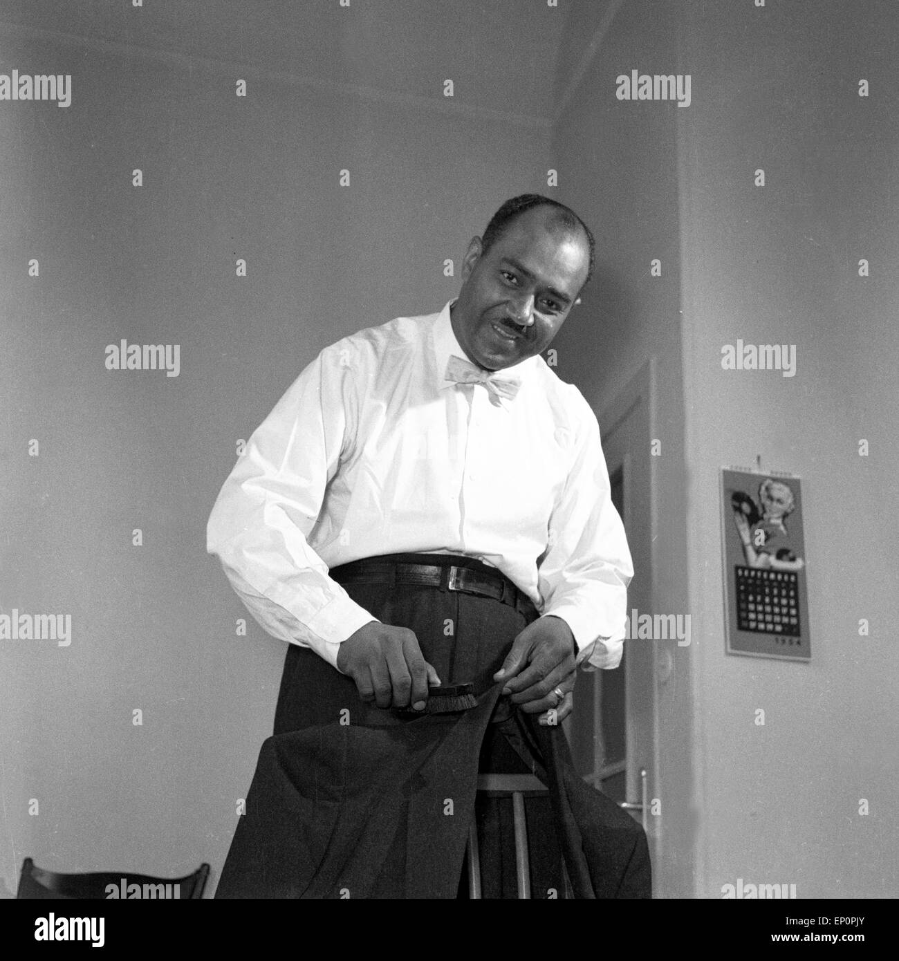 Der US-amerikanische Opernsänger Lawrence Winters, Hamburg 1954. US-American opera singer Lawrence Winters, Hamburg 1954. Stock Photo