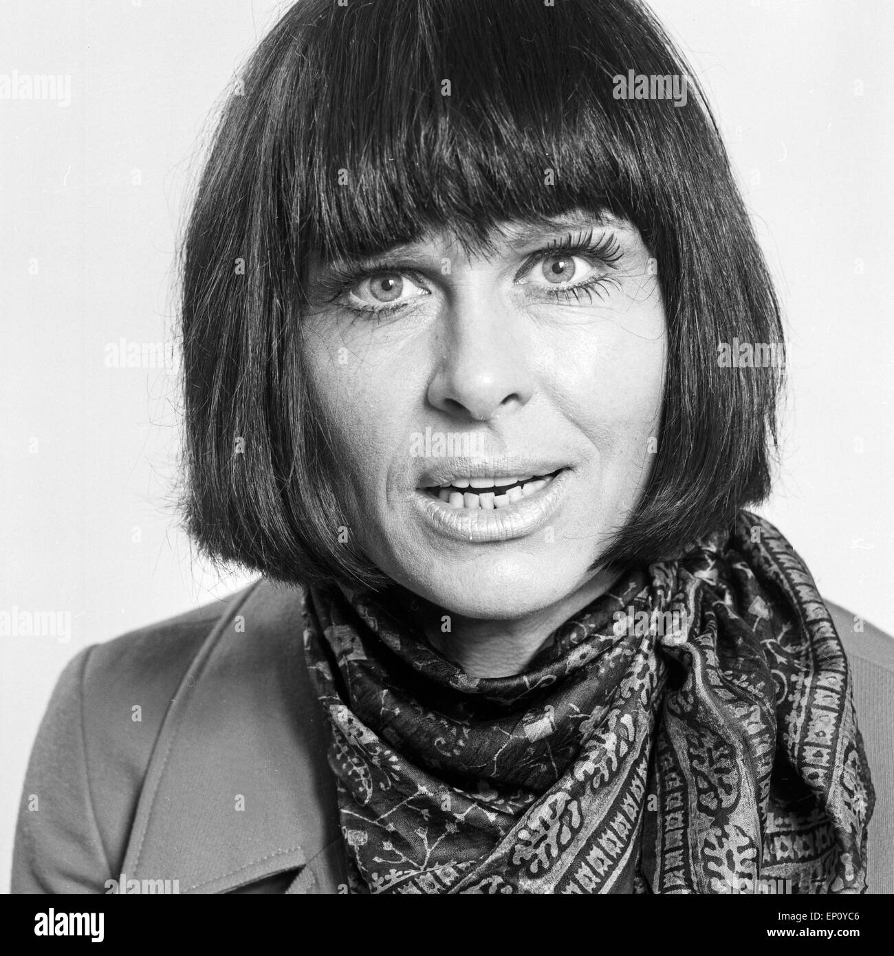 Deutsche Schauspielerin und Autorin Barbara Rütting, Deutschland 1970er Jahre. German actress and author Barbara Ruetting, G Stock Photo