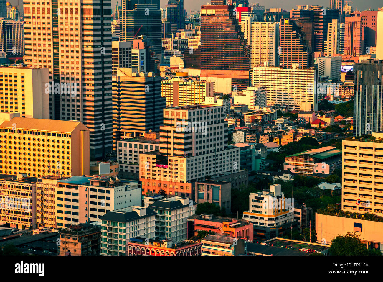 Building downtown Bangkok in the evening Stock Photo - Alamy