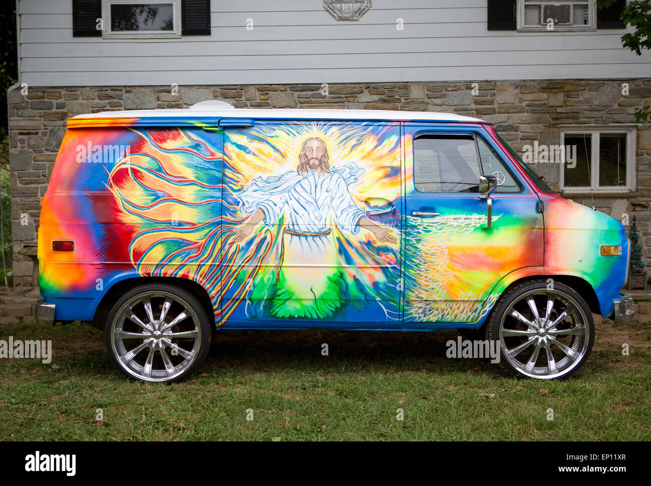 Colorful van painted with a portrait of Jesus in Fallston, Maryland, USA  Stock Photo - Alamy