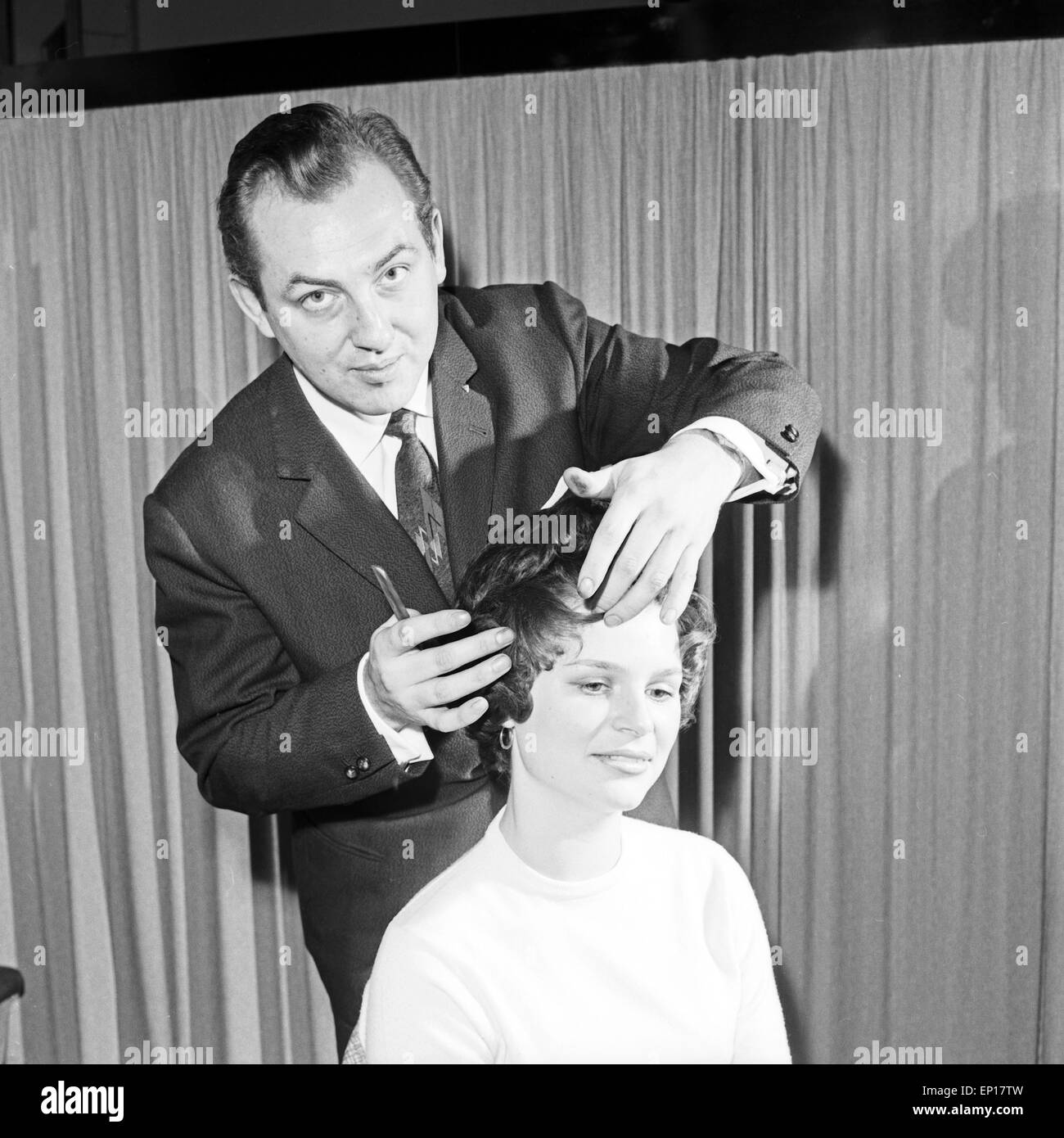 Friseur Black and White Stock Photos & Images - Alamy
