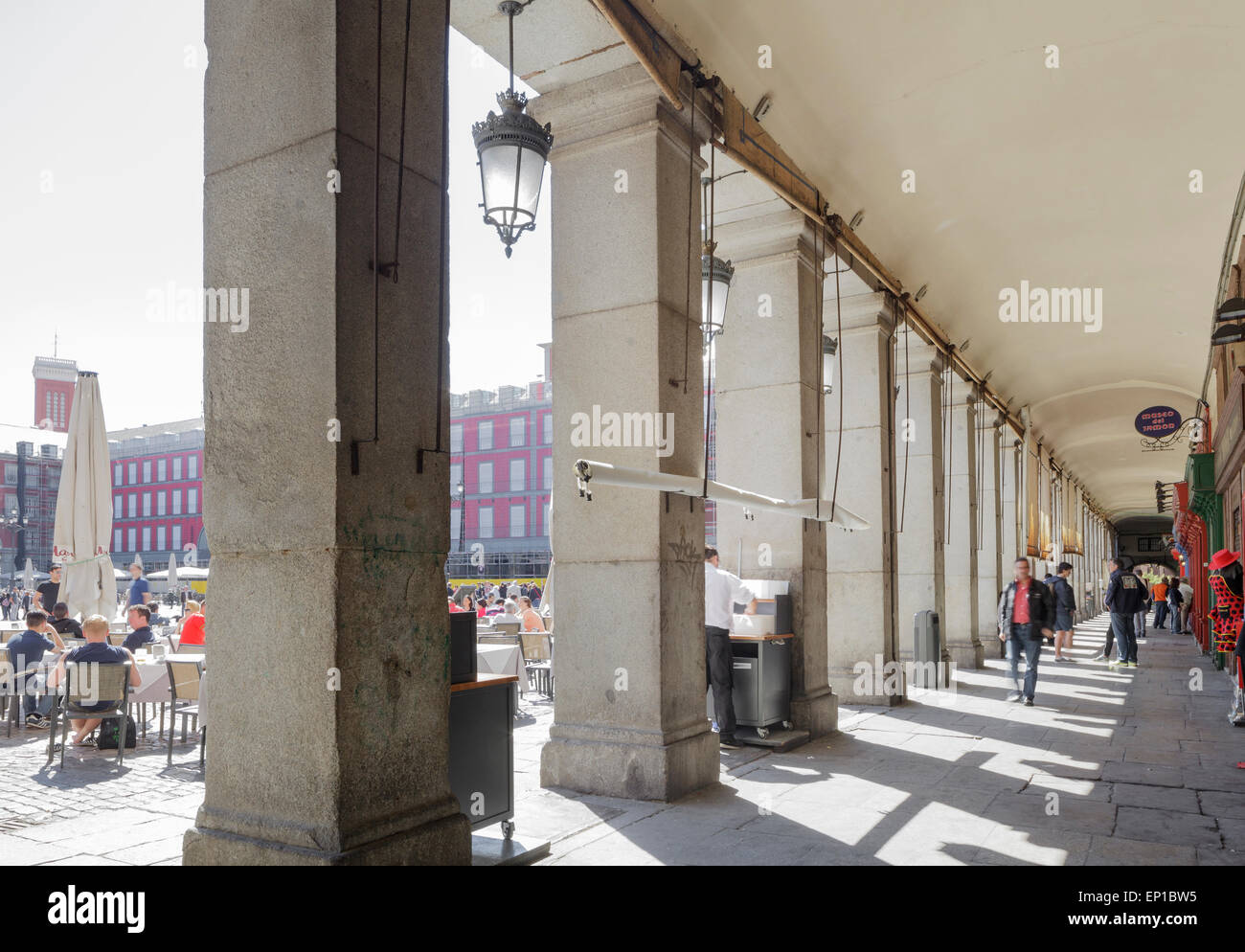 Plaza mayor arcade hi-res stock photography and images - Alamy