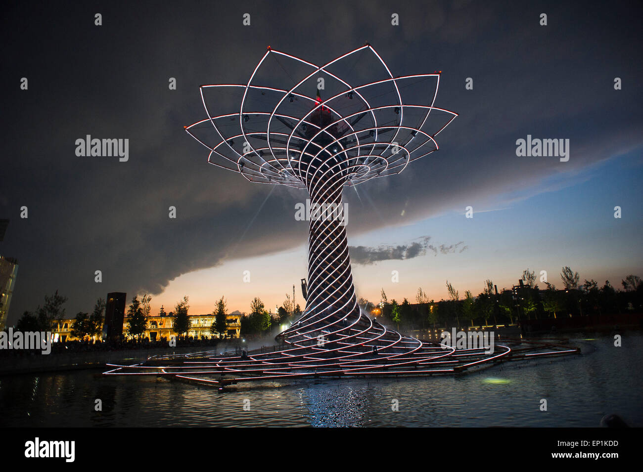 Italy Milan Expò 2015 Tree of Life in the evening. the show is complemented by music and lighting Stock Photo