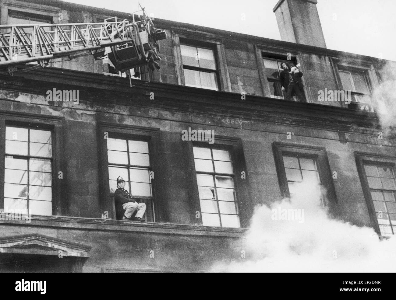 Fire at Maryhill Road Glasgow. Fire breaks out in an unoccupied