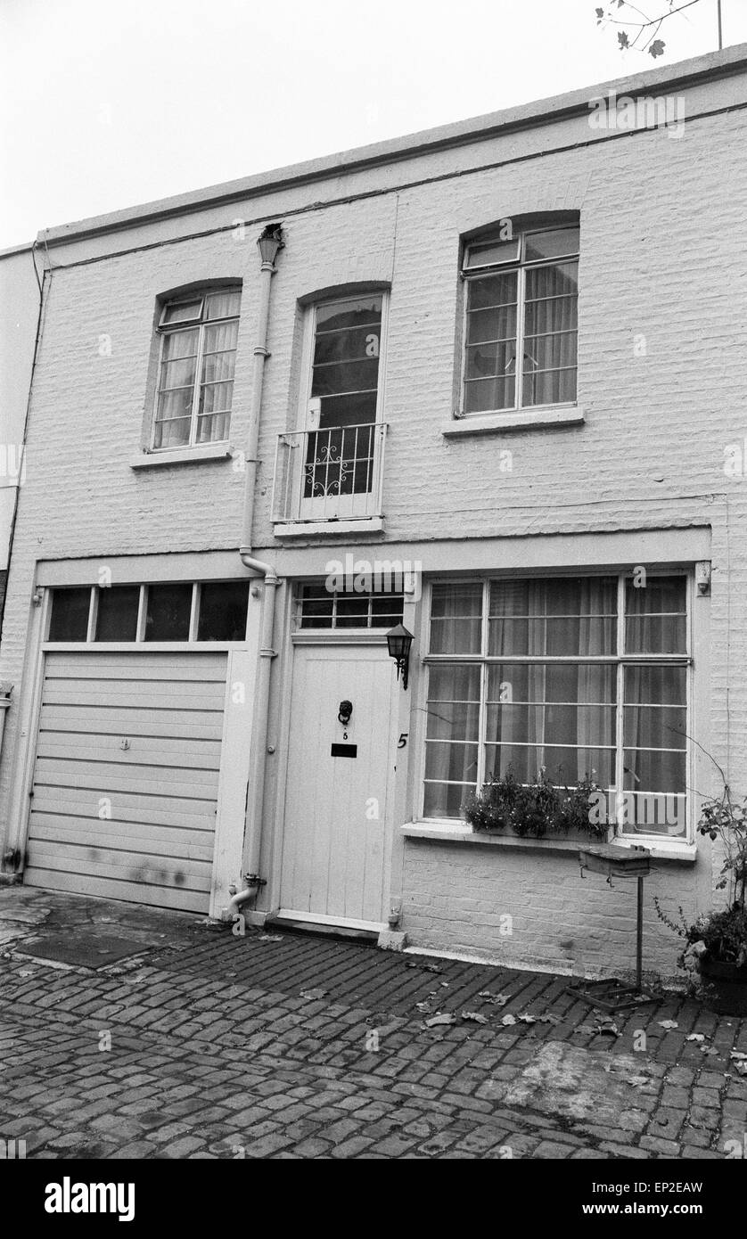 Sandra Rivett Murder November 1974. The mews home at the rear (of 46 Lower Belgrave Street) in Eaton Row, where Lord Lucan lived. Richard John Bingham, 7th Earl of Lucan, popularly known as Lord Lucan, was a British peer, who disappeared in the early hours of 8 November 1974, following the murder of Sandra Rivett, his children's nanny, the previous evening. There has been no verified sighting of him since then. On 19th June 1975, an inquest jury named Lucan as the murderer of Sandra Rivett. He was presumed deceased in chambers on 11th December 1992 and declared legally dead in October 1999. Stock Photo