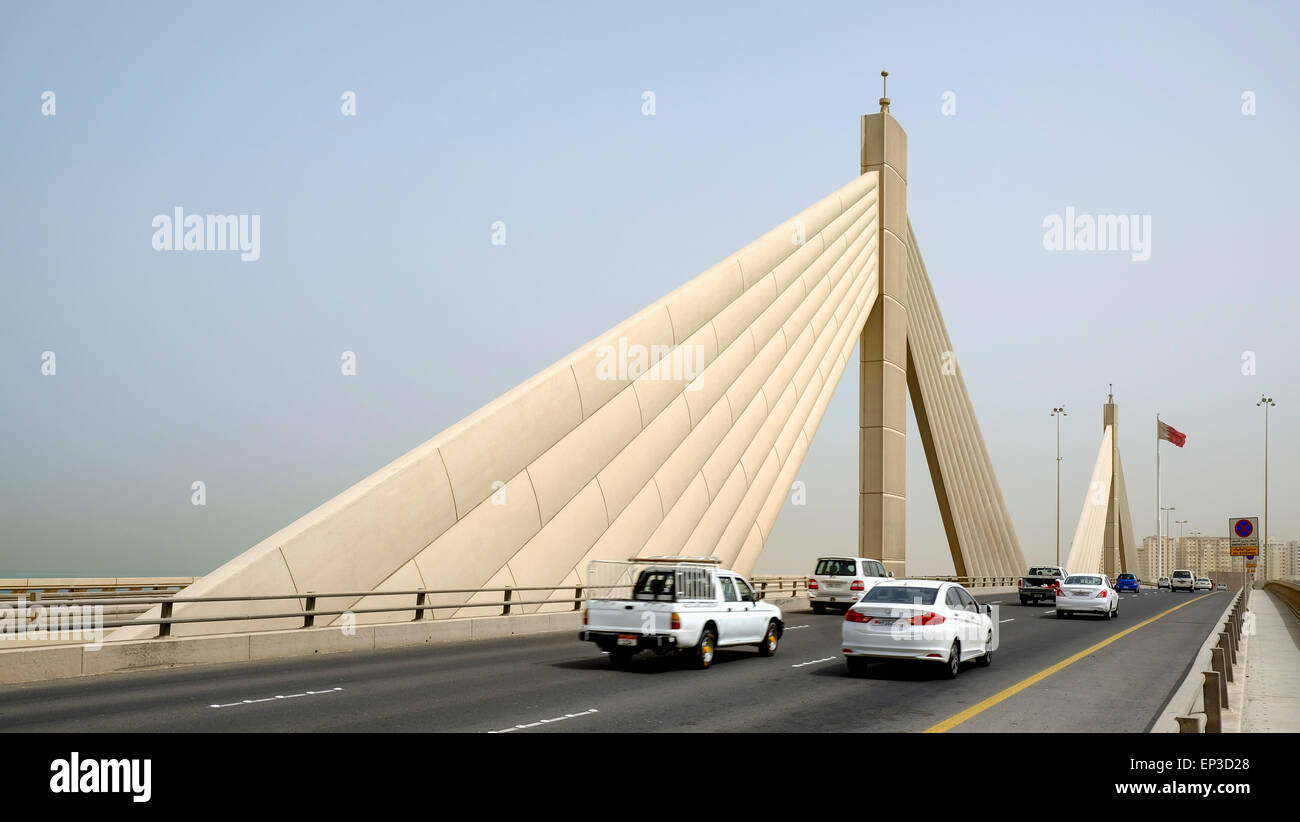 Sheikh Isa bin Salman Causeway Bridge, linking Manama and Muharraq