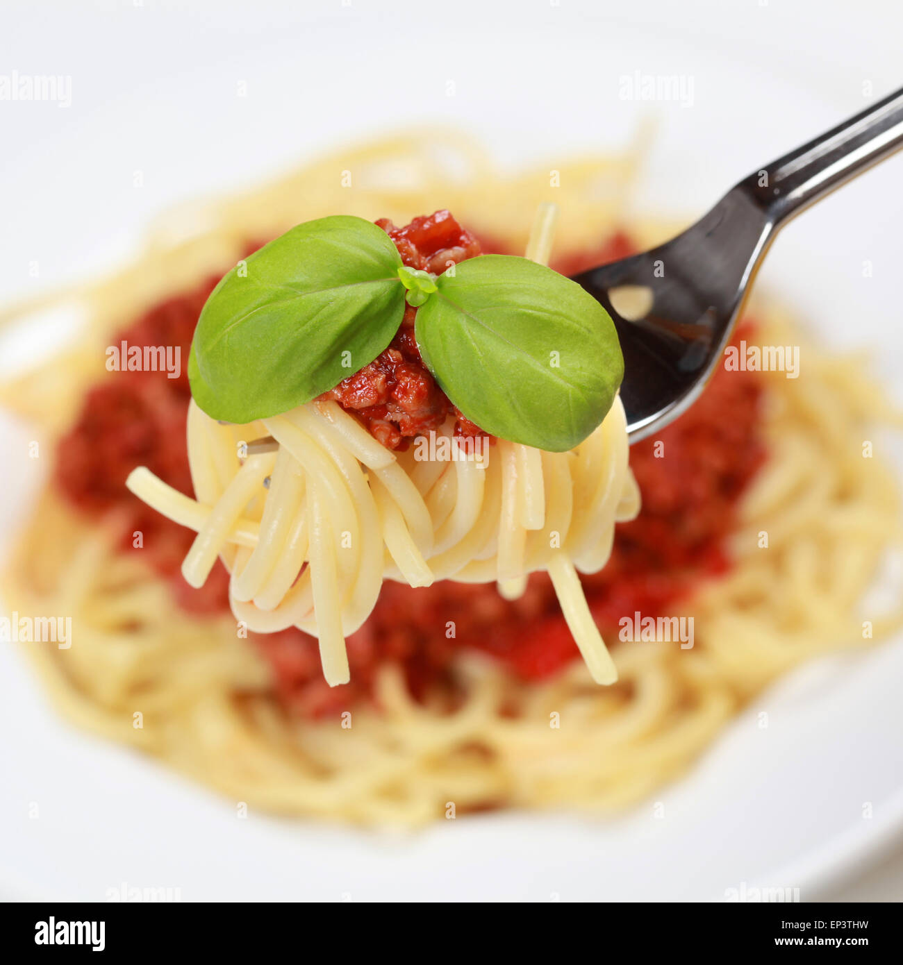 Spaghetti Bolognese auf einer Gabel Stock Photo - Alamy