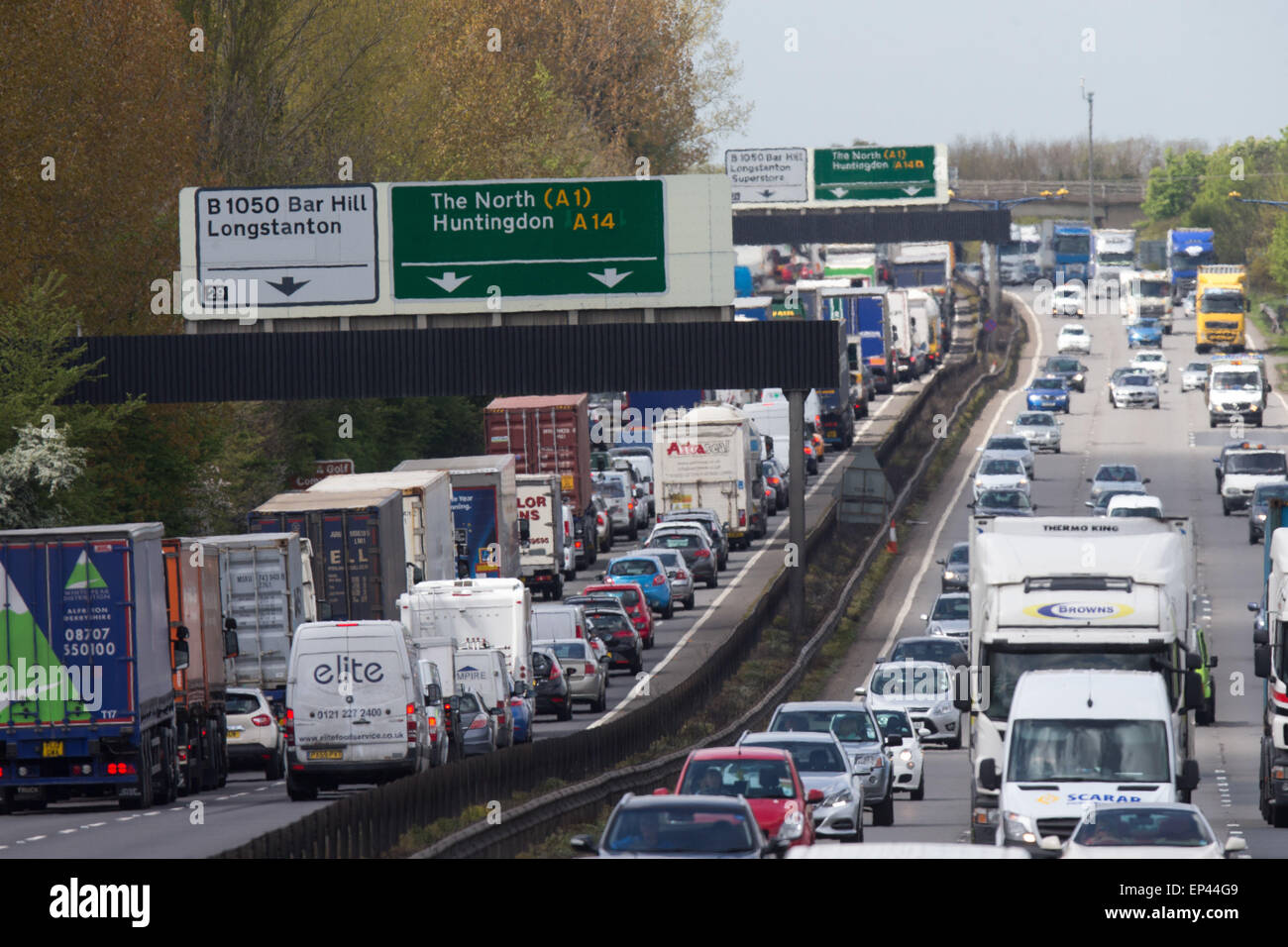 Busy a14 dual carriageway hi-res stock photography and images - Alamy