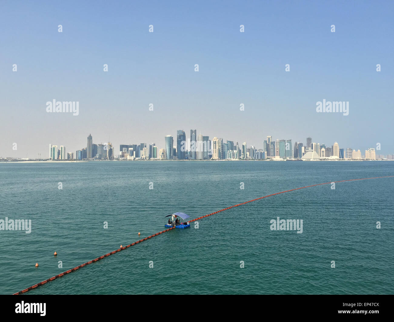 Doha skyline hi-res stock photography and images - Alamy