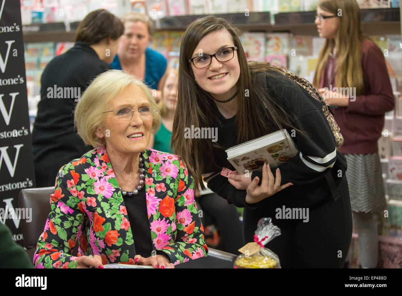 Mary Berry at a book signing at Waterstones  in Cambridge Stock Photo