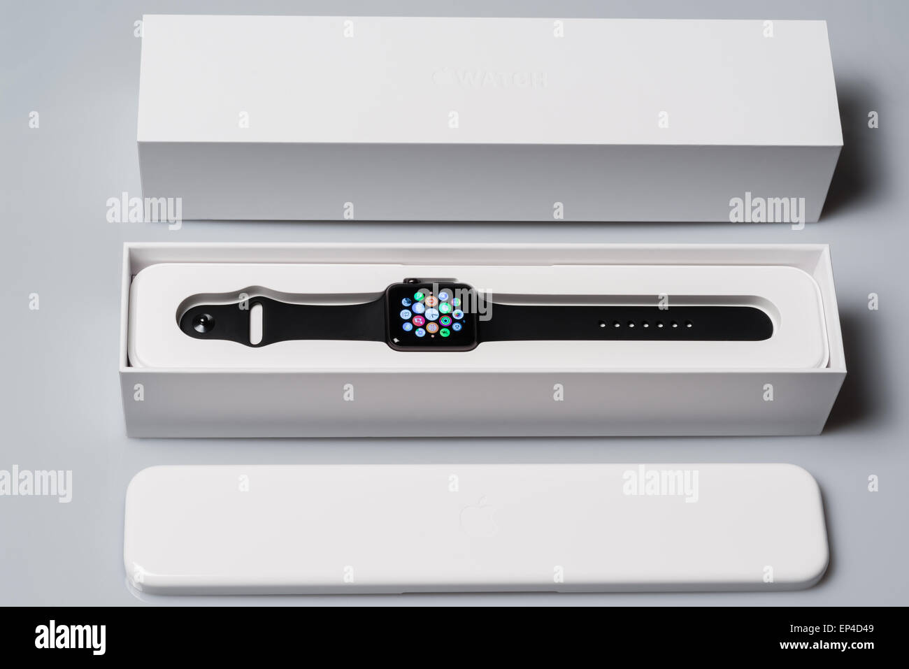 Apple sales watch unboxing