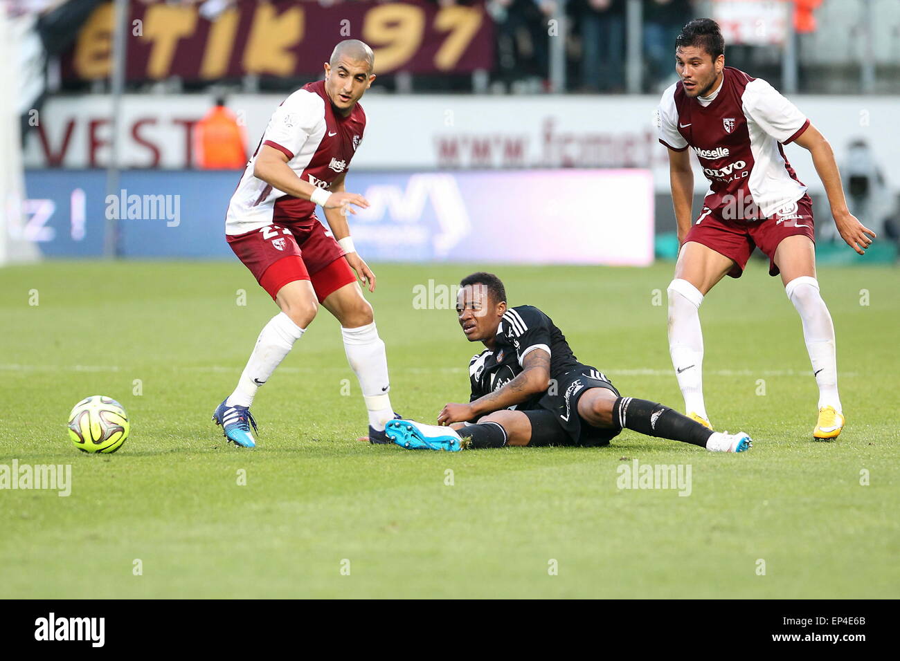Ahmed KASHI / Jordan AYEW / Jose luis PALOMINO - 09.05.2015 - Metz / Lorient  - 36eme journee de Ligue 1.Photo : Fred Marvaux / Icon Sport Stock Photo -  Alamy