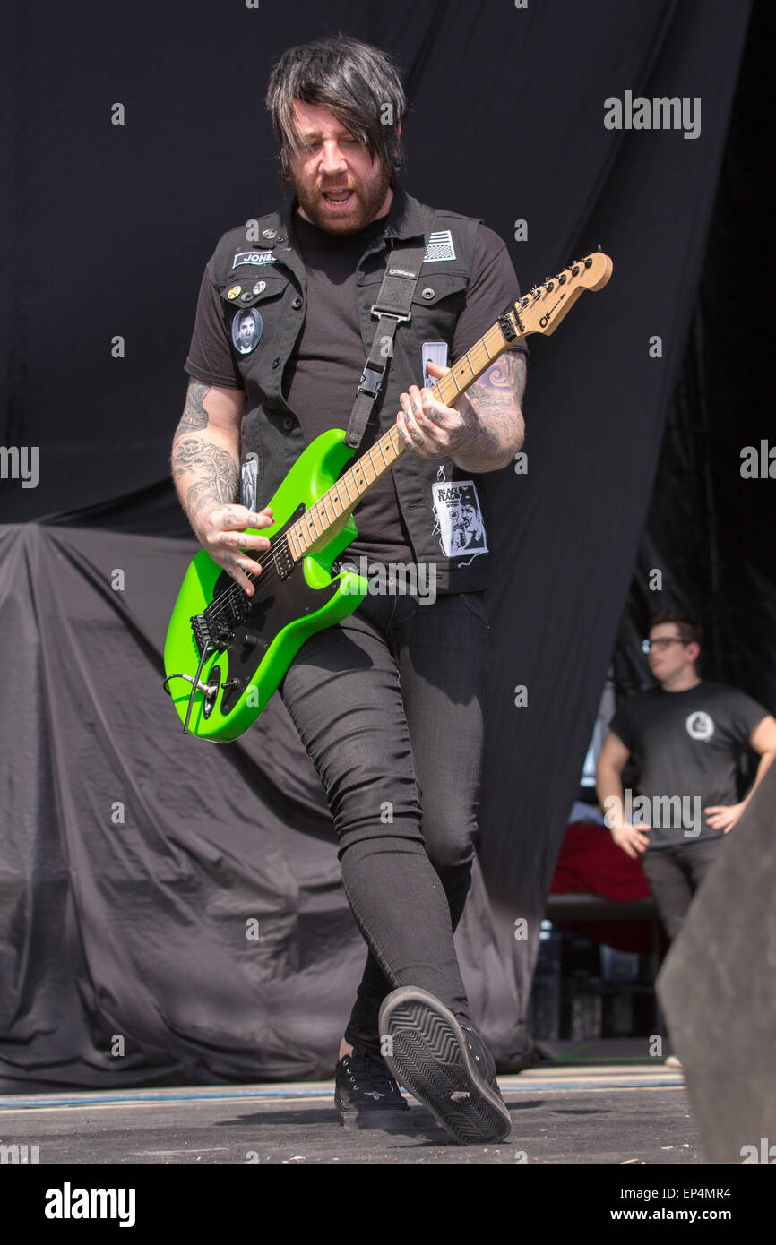 May 9, 2015 - Somerset, Wisconsin, U.S - Guitarist DEREK JONES of