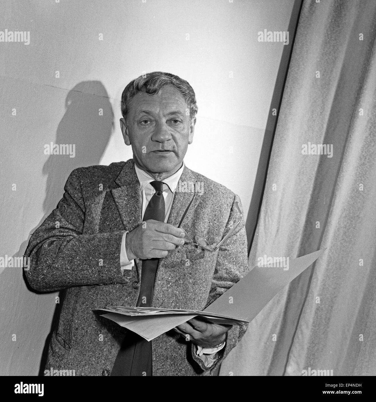Deutscher Schauspieler Joseph Offenbach, Deutschland 1960er Jahre. German actor Joseph Offenbach, Germany 1960s. Stock Photo