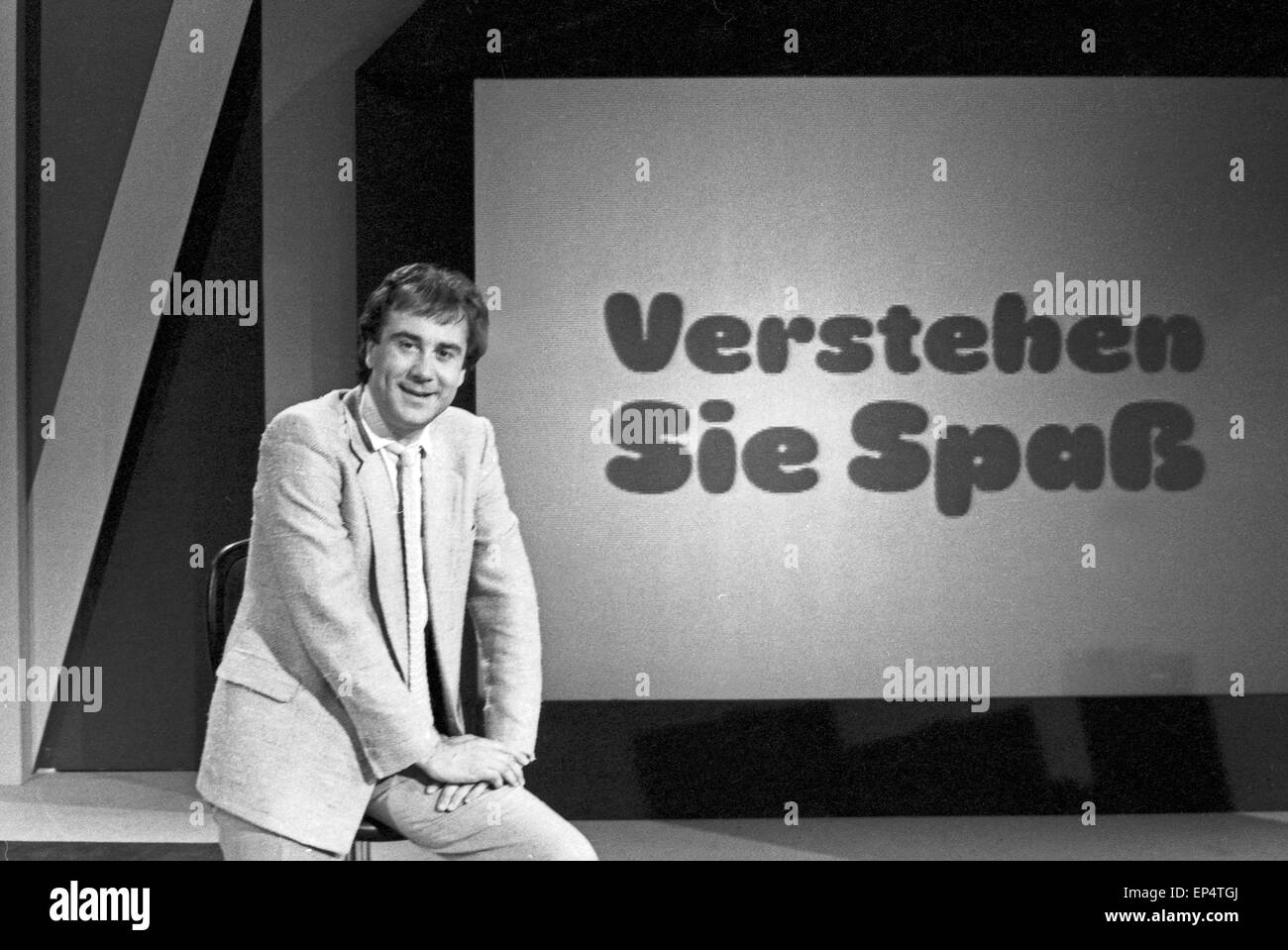 Der Schweizer Fernsehmoderator und Fernsehjournalist Kurt Felix in seiner Sendung 'Verstehen Sie Spaß ?', Deutschland 1980er Jah Stock Photo
