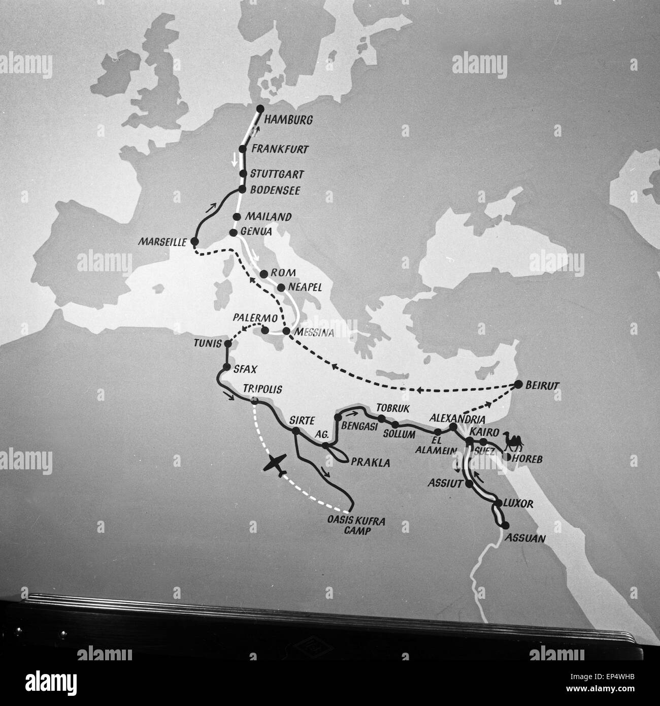 East germany map Black and White Stock Photos \u0026 Images - Alamy, image size:1300x1390