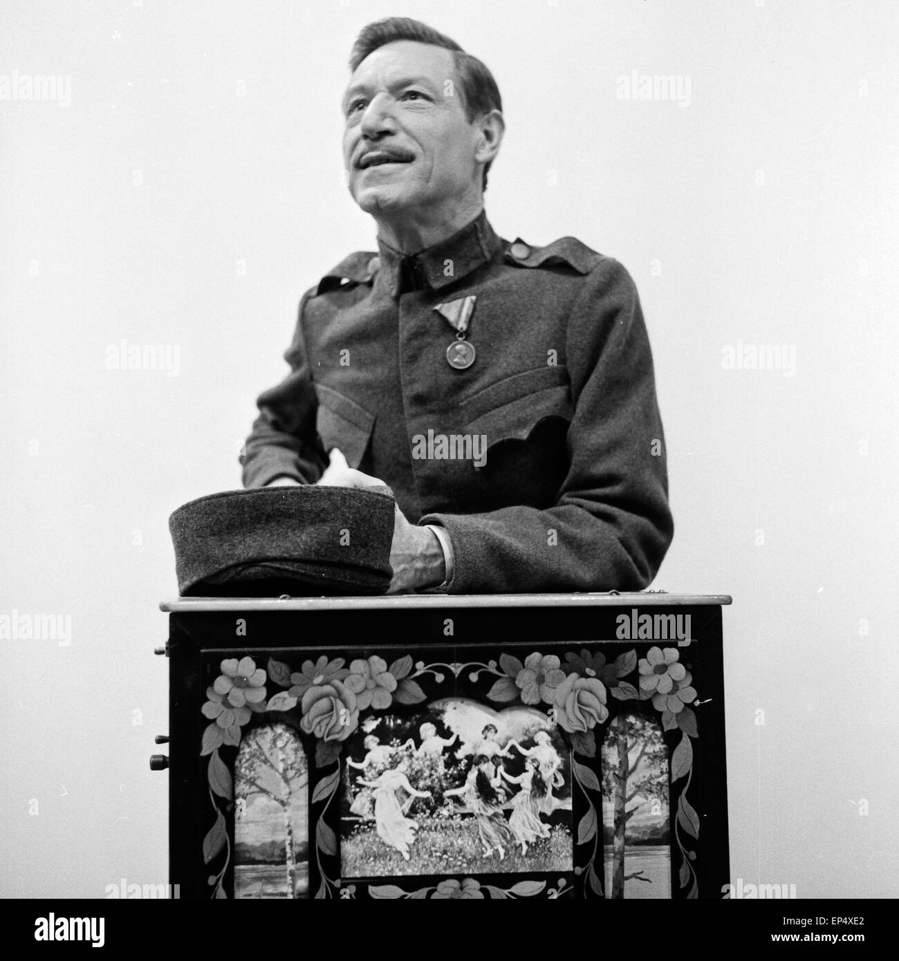 Die Rebellion, Fernsehfilm, Deutschland 1962, Regie: Wolfgang Staudte, Darsteller: Josef Meinrad Stock Photo