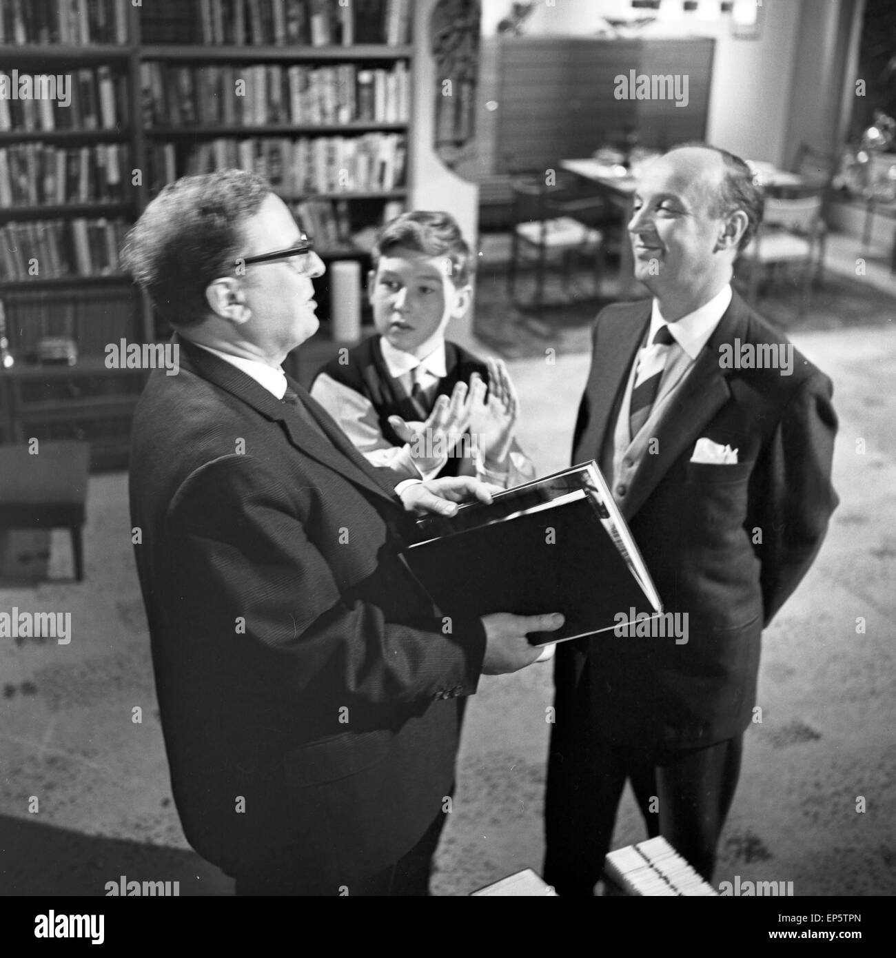 Das Buch, Fernsehfilm, Deutschland 1963, Szenenfoto Stock Photo - Alamy