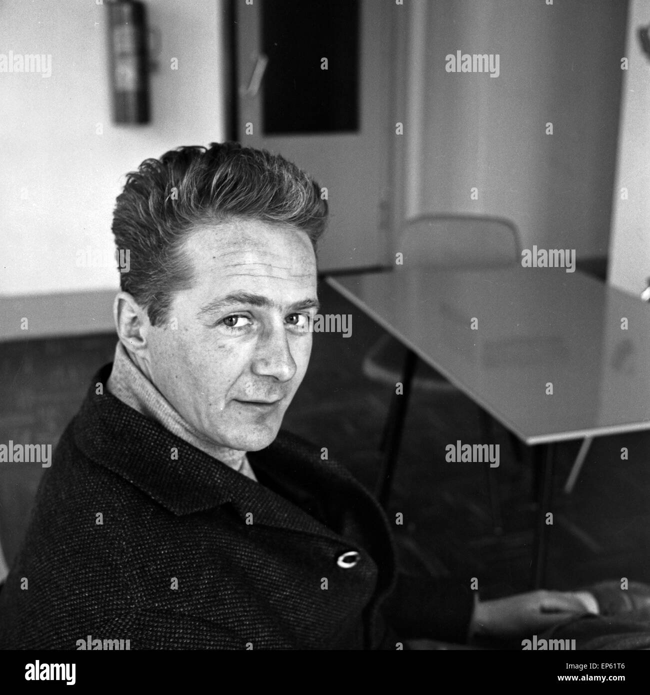 Werner Bruhns Werner Bruhns