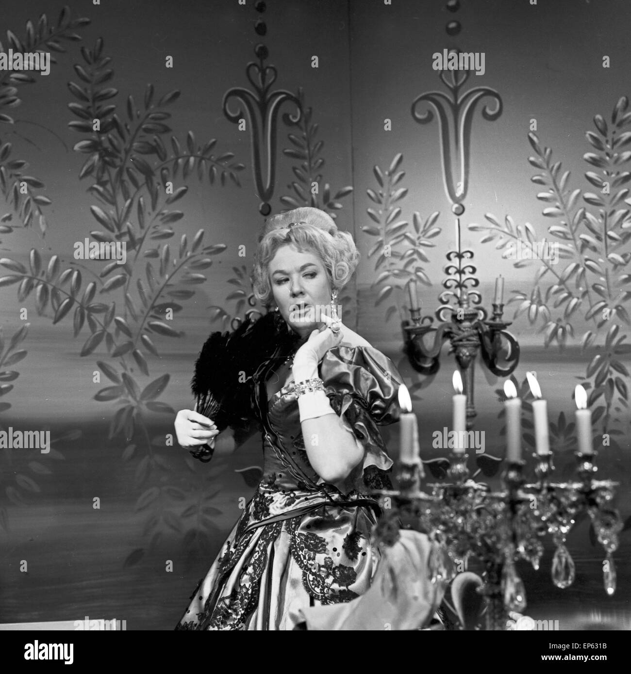 Die Zaubergeige, Fernsehspiel, Deutschland 1963, Regie: Wolfgang Liebeneiner, Szenenoto Stock Photo