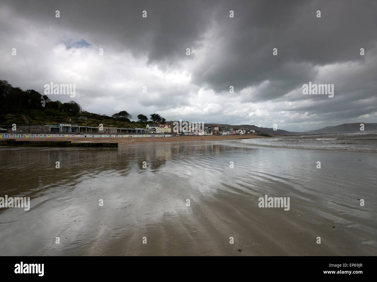 Lyme regis town spring hi-res stock photography and images - Alamy