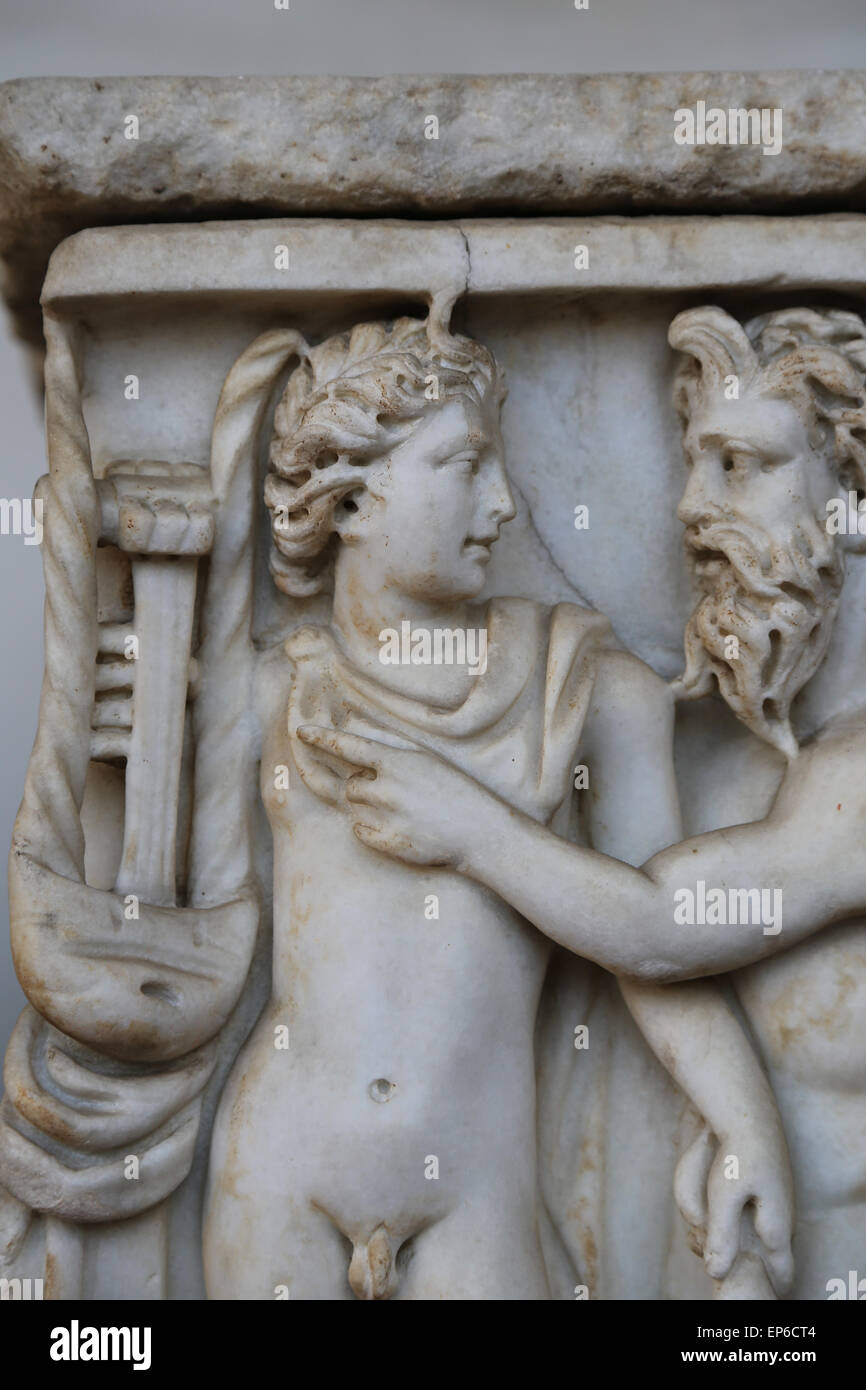 Roman sarcophagus. Apollo and Chiron. Detail. Marble. 2nd- 3rd c. AD. Rome. National Roman Museum. Baths of Diocletian. Rome. Stock Photo