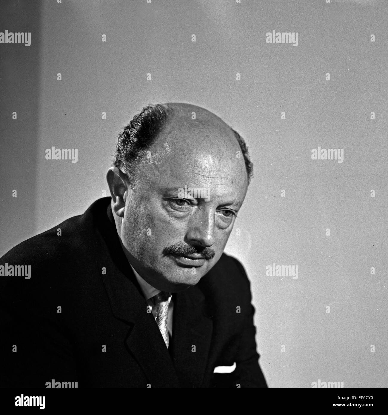 Der deutsch ungarische Filmproduzent Gyula Trebitsch in Hamburg