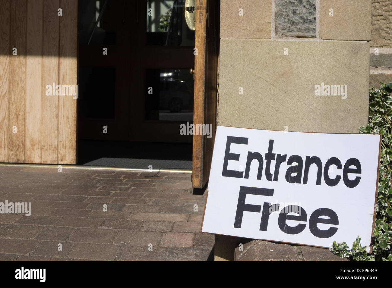 Entrance Free Sign Stock Photo Alamy