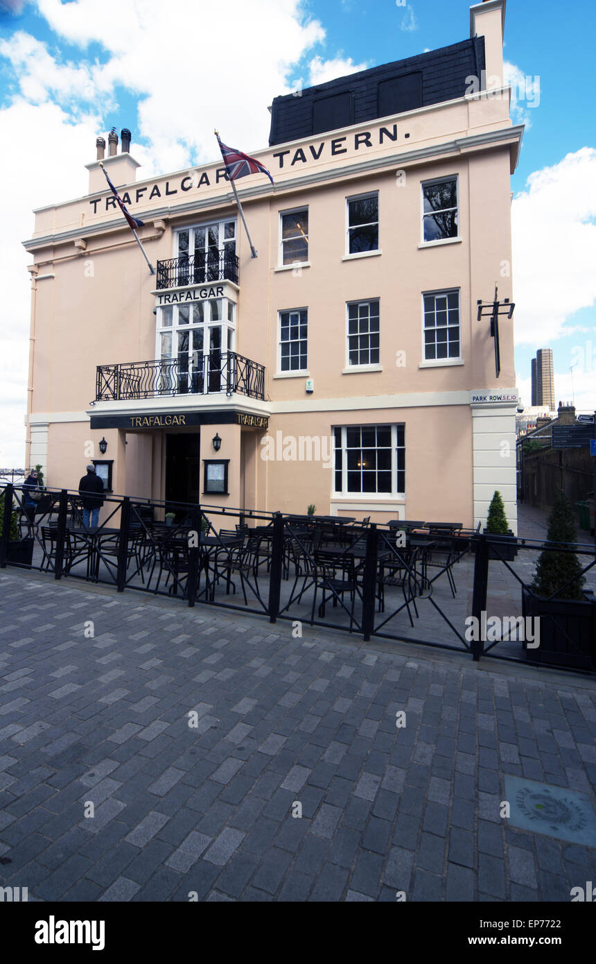 Trafalgar Tavern Pub Greenwich London Stock Photo Alamy