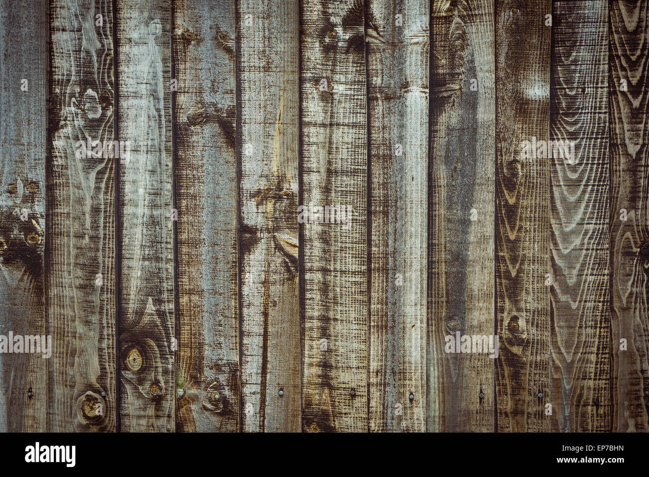 Green wooden fence panels hi-res stock photography and images - Alamy