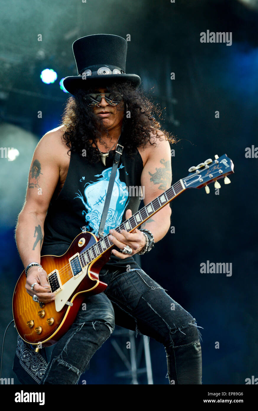 Slash guns n roses hi-res stock photography and images - Alamy