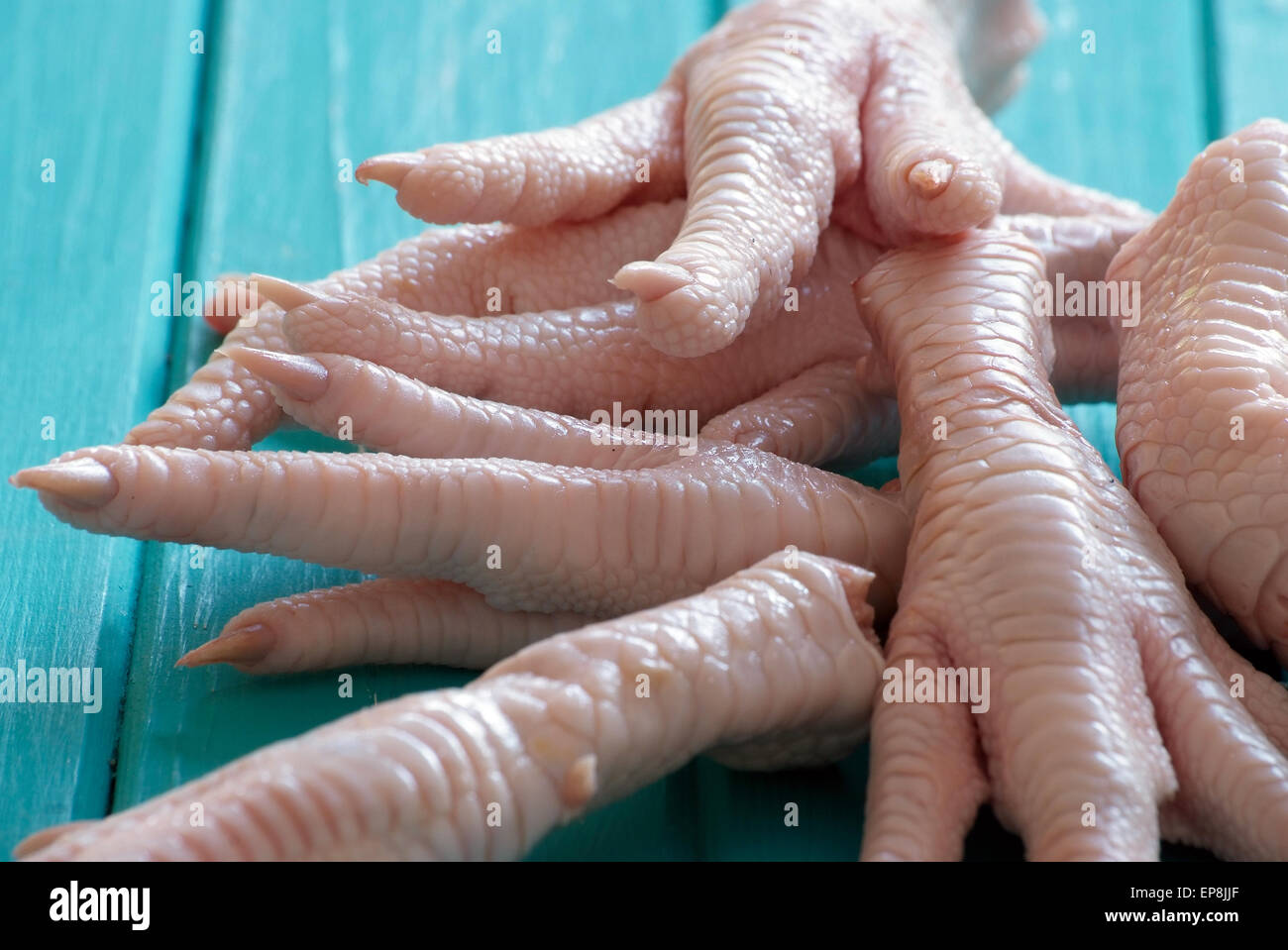 walkie talkies or chicken feet are a common south african street food they  are chicken feet often served with pap and curried stew or deep fried Stock  Photo - Alamy