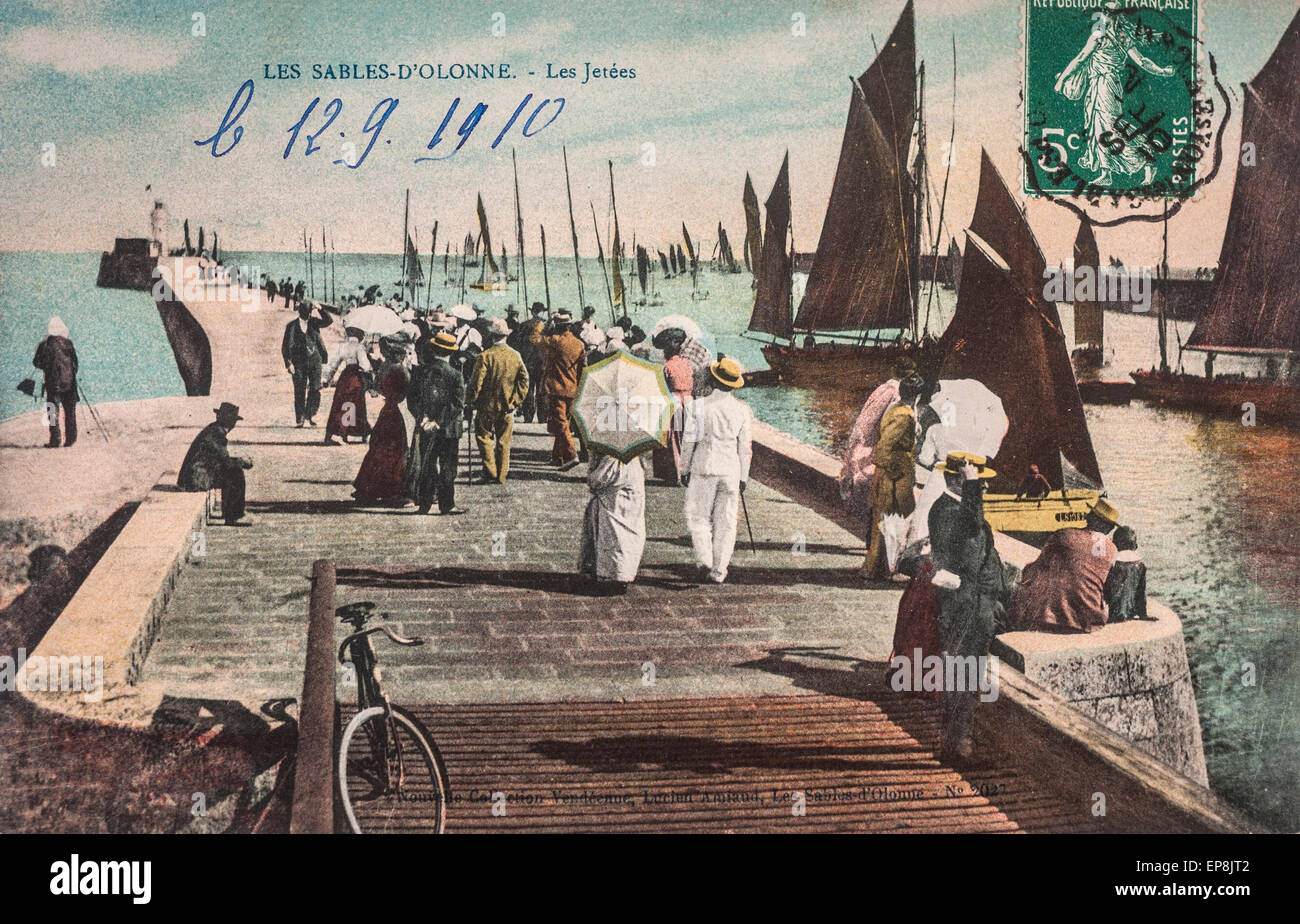 Early 20th century French illustrated coloured postcard from Les Sables-d’Orlonne, France. Stock Photo