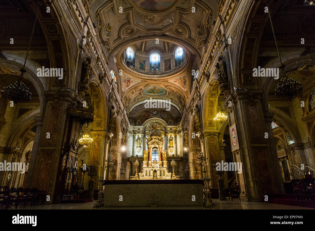 view of nave, the Metropolitan Cathedral of Santiago (Catedral Metropolitana de Santiago), Plaza de Armas, Santiago, Chile Stock Photo