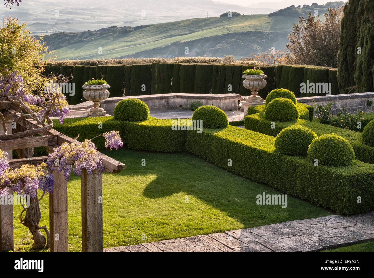 La Foce, Chianciano Terme, Tuscany, Italy. Garden designed in the 1930's by Cecil Pinsent for Iris Origo and her family. Stock Photo