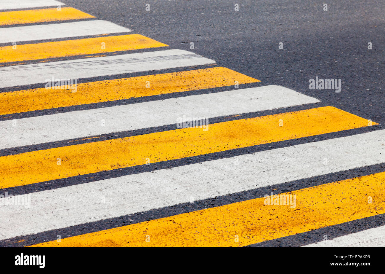 Pedestrian crossing red hi-res stock photography and images - Alamy