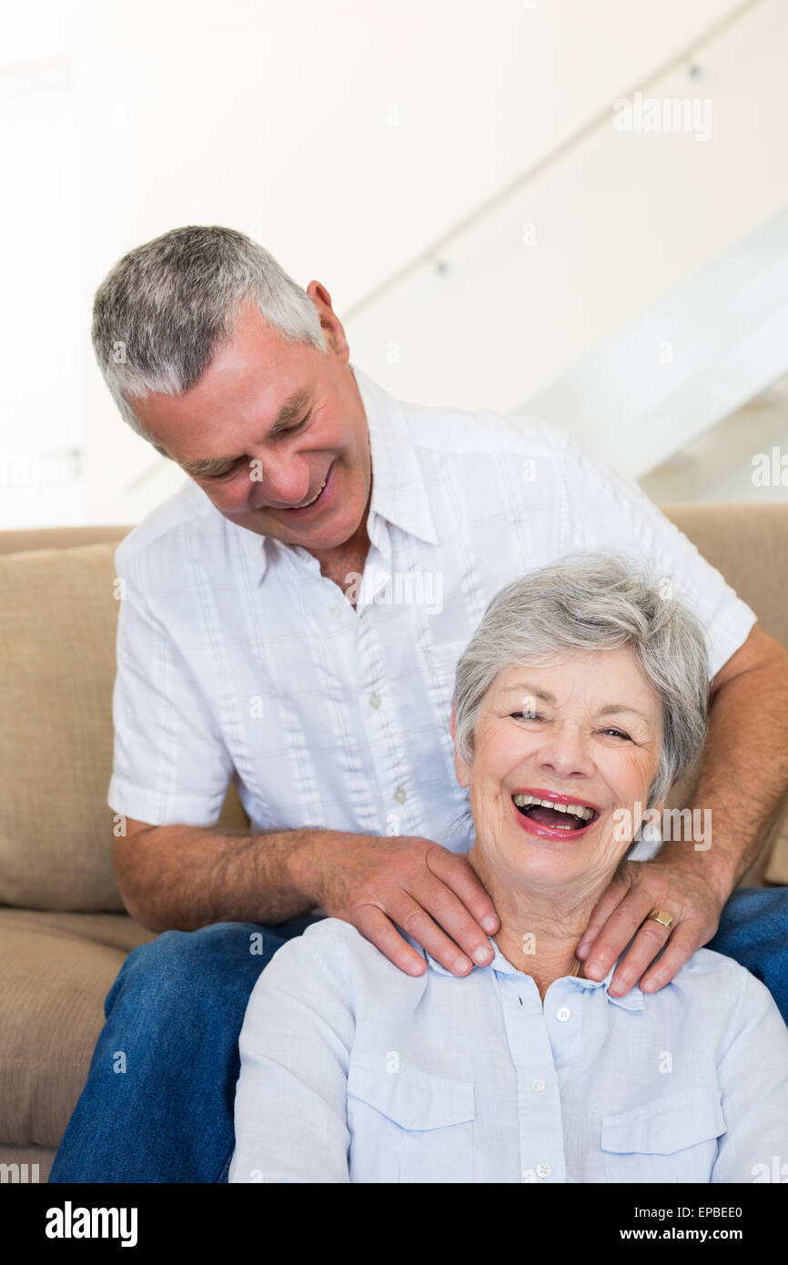 Shoulder rub hires stock photography and images Alamy