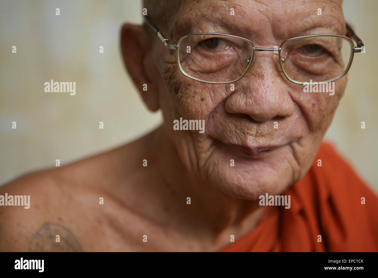 Cambodia monk camera hi-res stock photography and images - Alamy