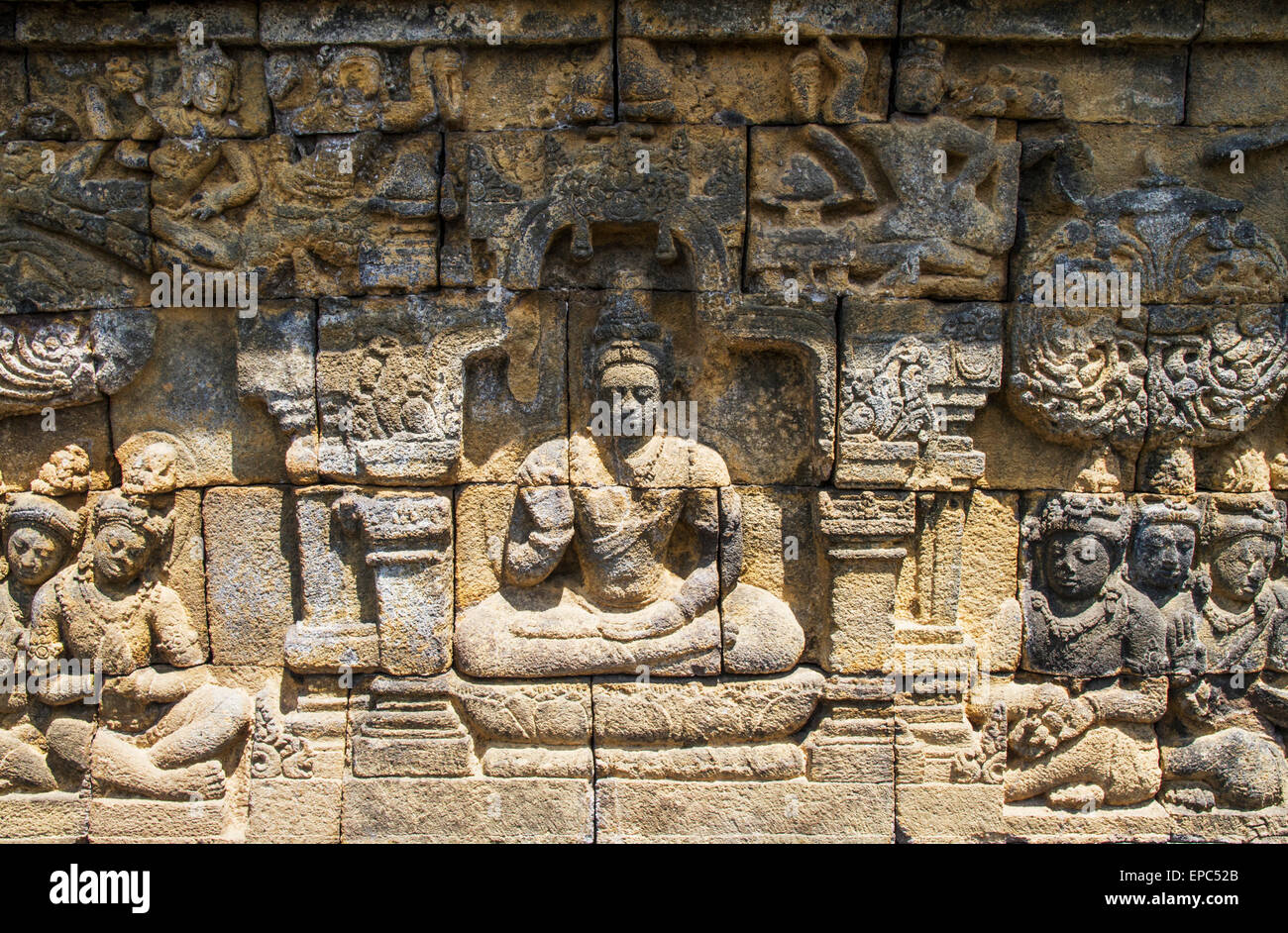 Borobudur relief gallery hi-res images photography - Alamy stock and