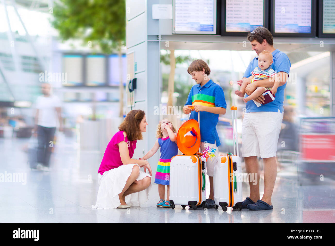 Family vacation airplane hi-res stock photography and images - Alamy