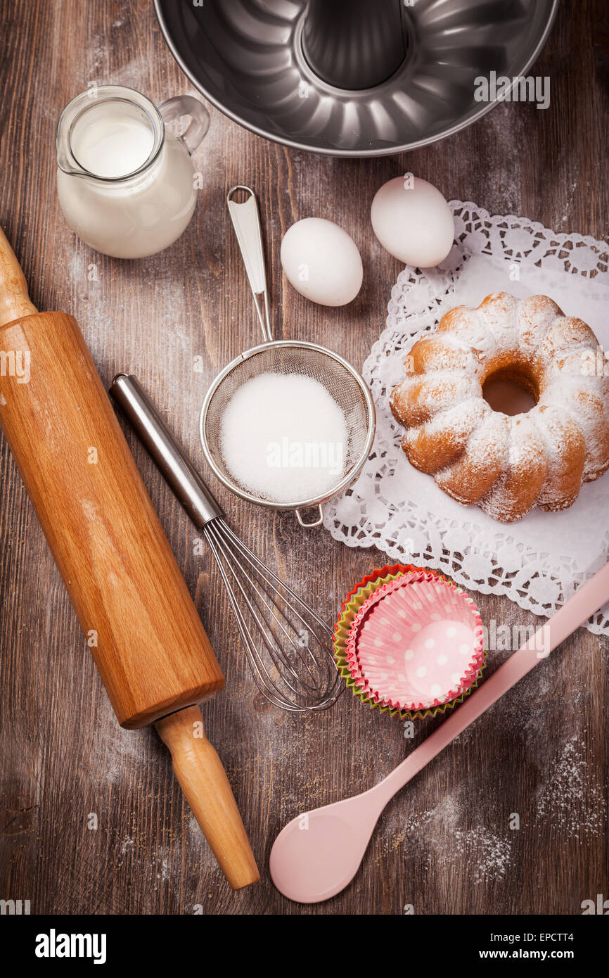 Baking utensils with marble cake Stock Photo Alamy