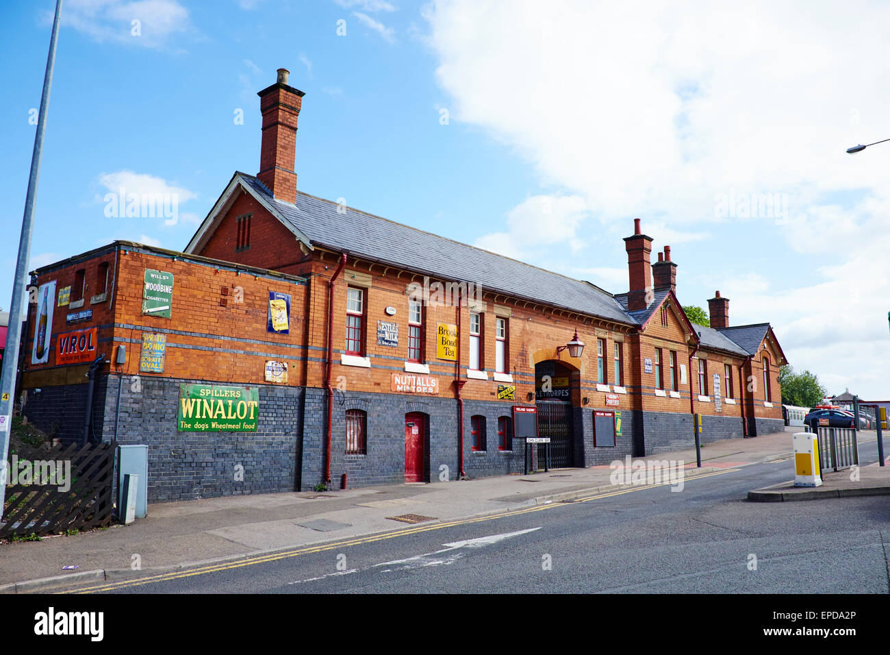 Rushden railway station hires stock photography and images Alamy