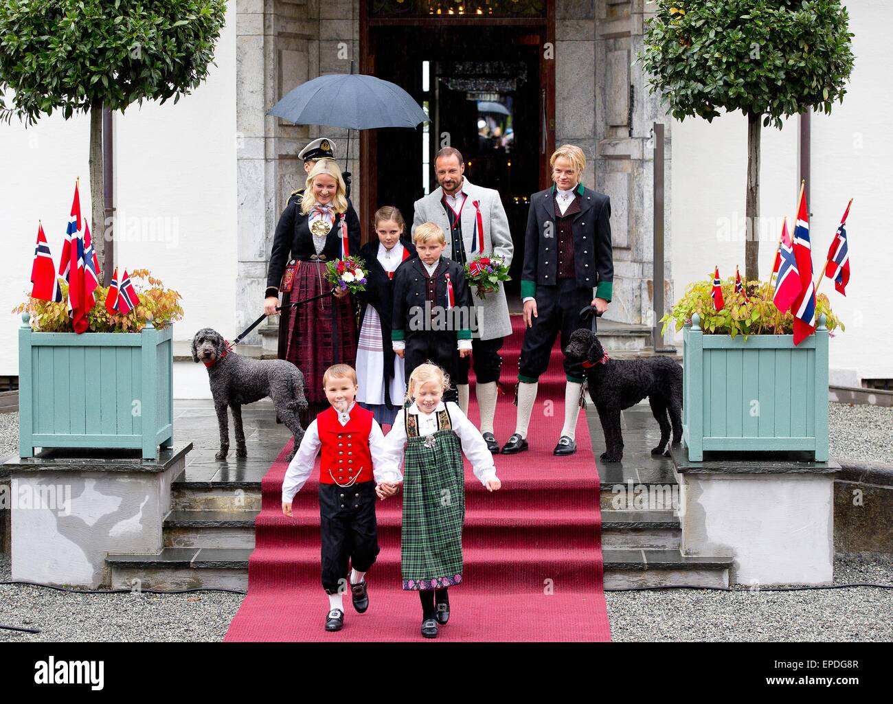 Skaugum 17 05 2015 Crown Prince Haakon Crown Princess Mette Marit skaugum-17-05-2015-crown-prince-haakon-crown-princess-mette-marit