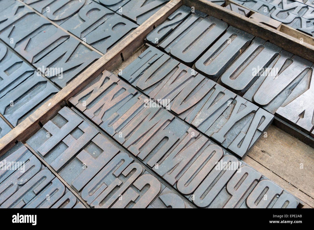 Cast metal hires stock photography and images Alamy