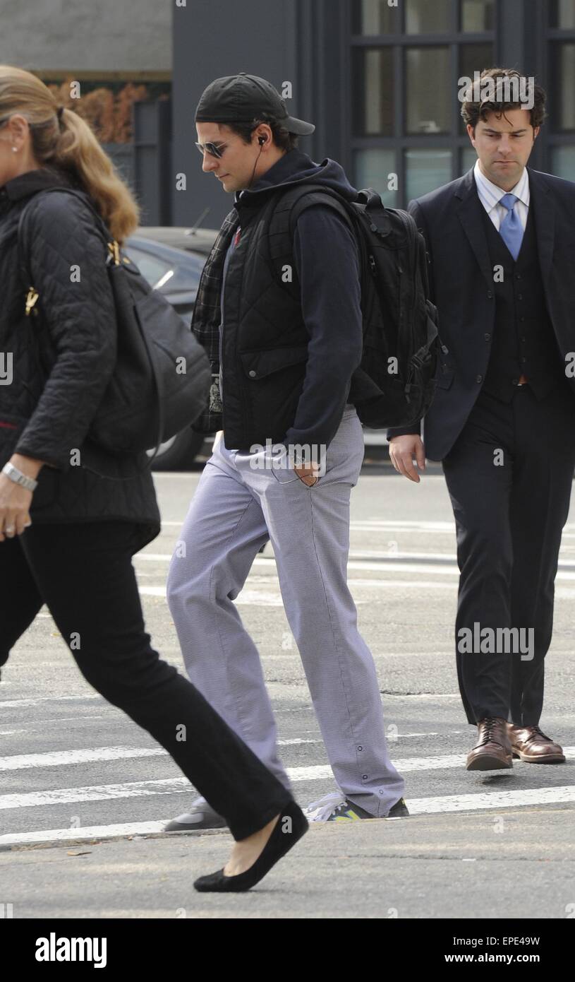 Bradley Cooper catching the subway in New York City Featuring: Bradley ...