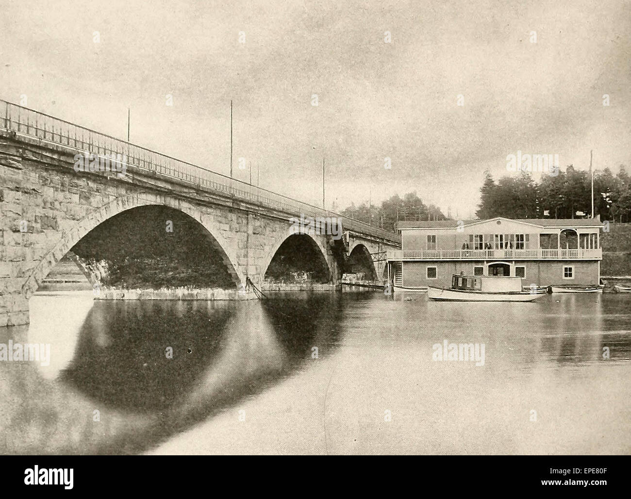 Bridge over the Raritan River, Showing the Club House of the New Brunswick Boat Club, circa 1905 Stock Photo