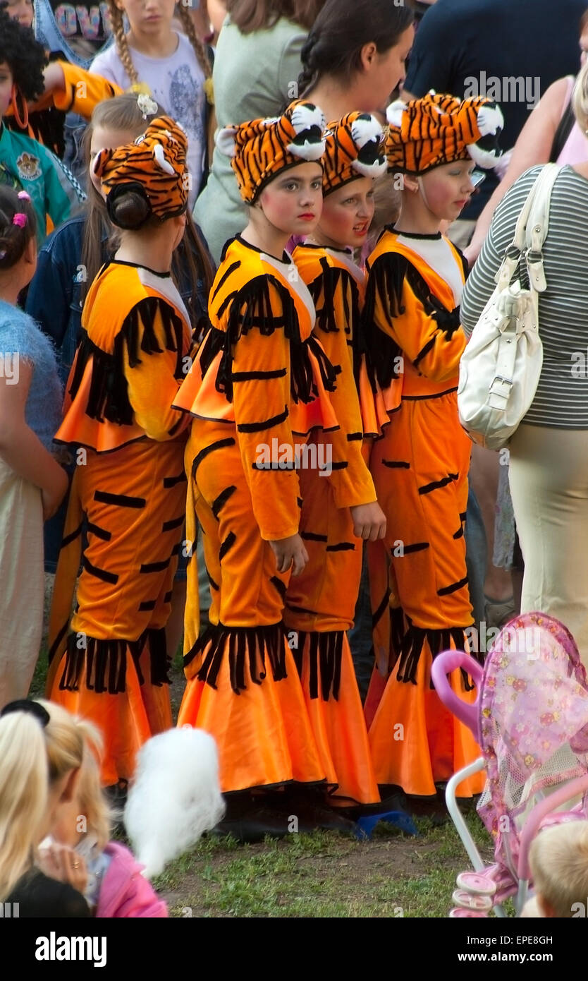 Tiger costumes hi-res stock photography and images - Alamy