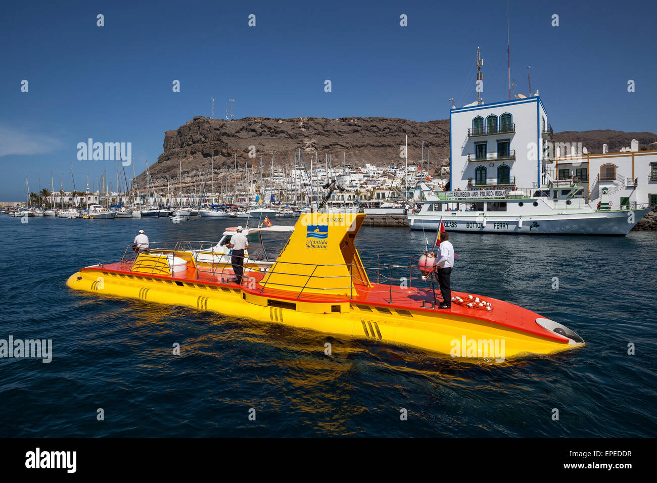 The Yellow Submarine off the marina, Puerto de Mogan, Gran Canaria, Canary  Islands, Spain Stock Photo - Alamy