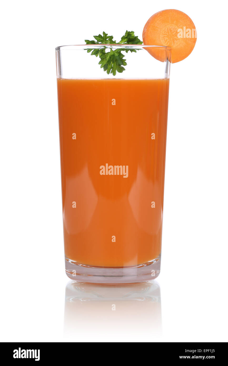 Karottensaft aus Karotten freigestellt Stock Photo