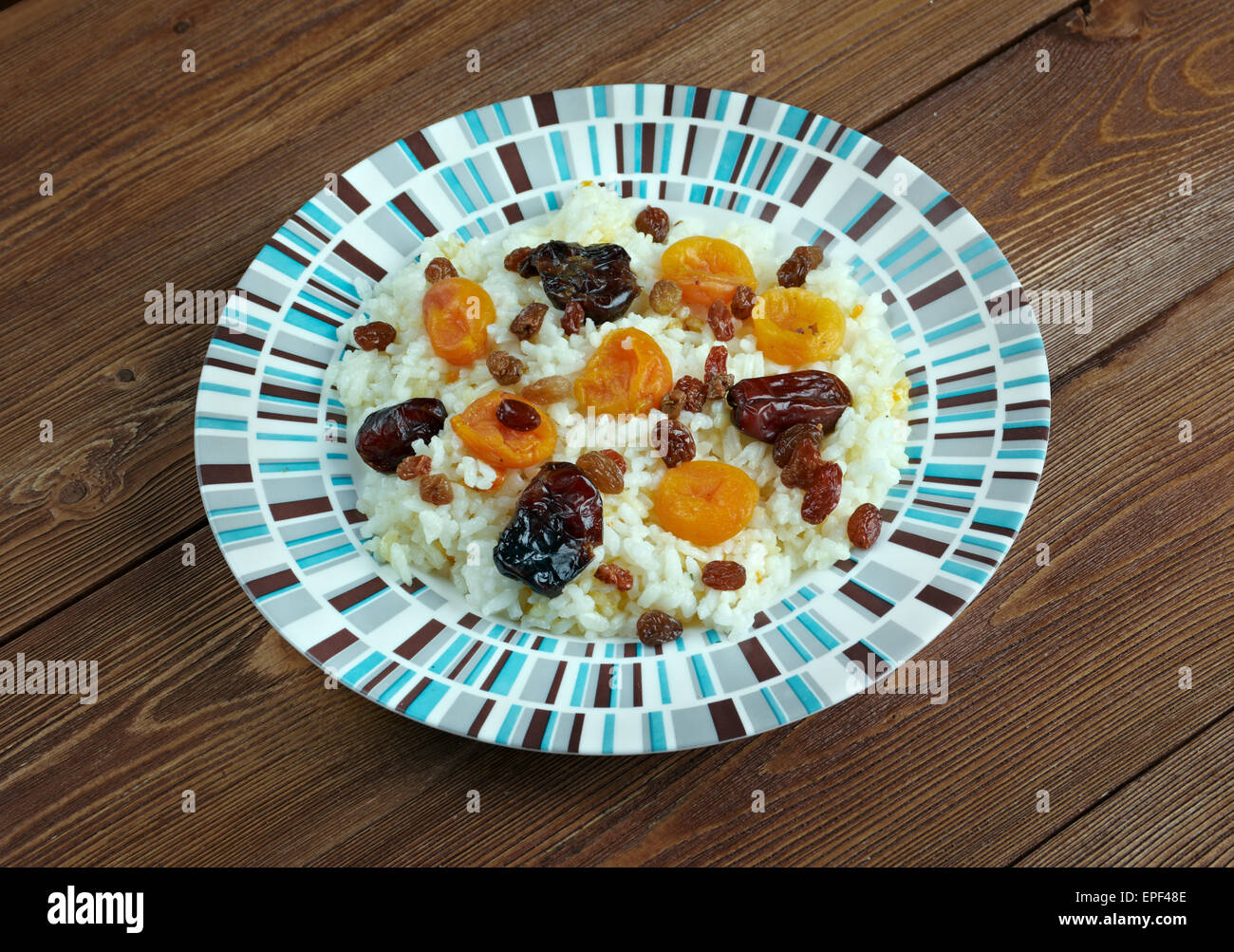 shirin pilaf sweet pilaf with dried apricots, raisins and dates